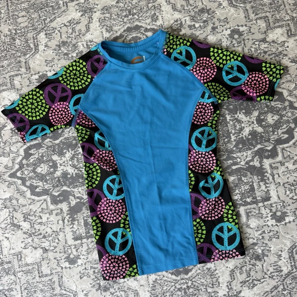 O'Rageous Rash Guard UPF 50+ Swim Shirt Short Sleeve Youth XS Peace Sign